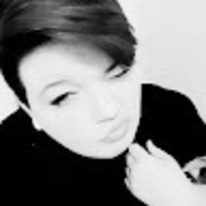 Meet your Posher, Whitney